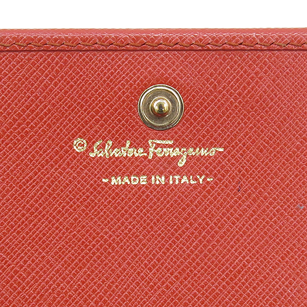 Ferragamo(��󰡸�) 22A994 ���� ���ǾƳ� ���� ���� �ٶ� ��� ������ [��������] �̹���5 - ���̺��� �߰���ǰ