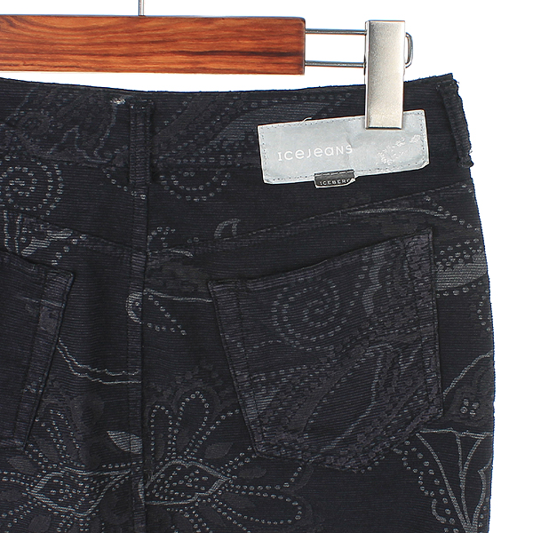 Iceberg(���̽�����) ���� �÷� ������ ���� ��ĿƮ �̹���3 - ���̺��� �߰���ǰ