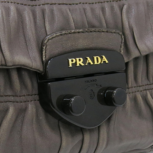 Prada(�����) BR4050 NAPPA GAUFRE BAMBU ����Ų �׷��� ����ΰ� �� ��� �ö�ƽ ü�� �÷� ����� �̹���4 - ���̺��� �߰���ǰ