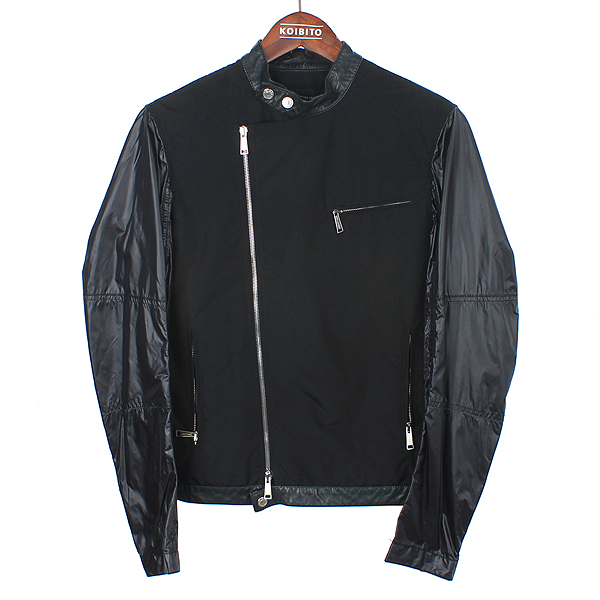 �������2  ����