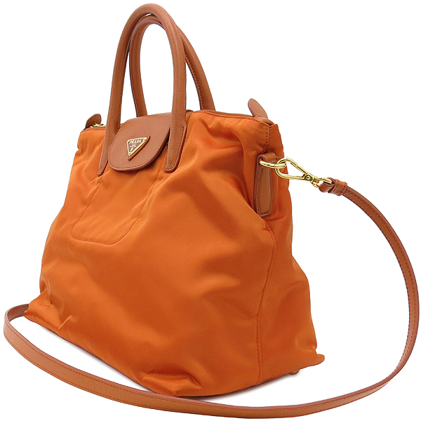 Prada(�����) BN2106 ���� �ﰢ�ΰ� ���ǾƳ� �к긯 Ʈ���� ��Ʈ�� + �����Ʈ�� �̹���3 - ���̺��� �߰���ǰ