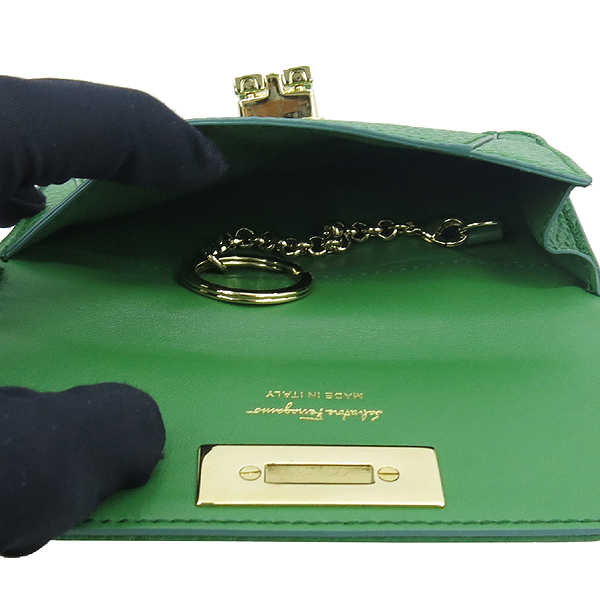 Ferragamo(��󰡸�) 22 C428 �׸� �÷� ���� ��ġ�� ��Ŭ �̴� ���� �̹���3 - ���̺��� �߰���ǰ