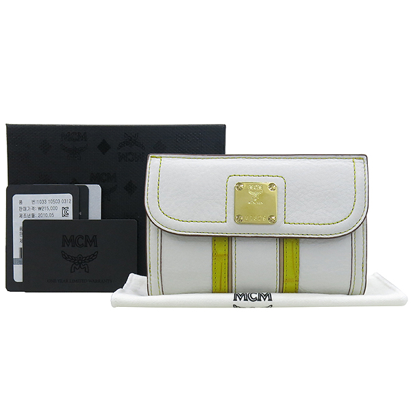 ������  ������