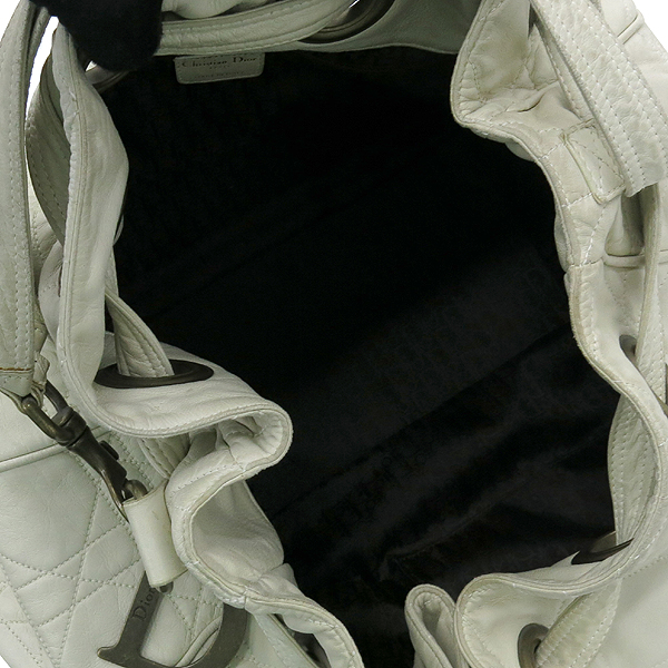 Dior(ũ����î���) ���� D �ΰ� ��� ȭ��Ʈ ���� ������ ����� �̹���6 - ���̺��� �߰���ǰ