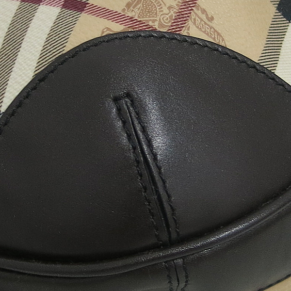 Burberry(������) 3742238 ���̸��� üũ PVC ȣ�� ����� [���빮��] �̹���5 - ���̺��� �߰���ǰ