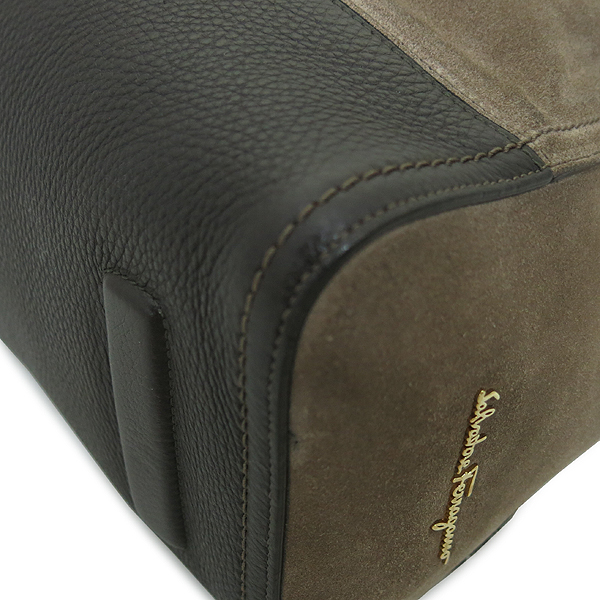 Ferragamo(��󰡸�) 21 D322 �����̵� ��ũ ���� Ʈ���� ����� [�λ꼾�Һ���] �̹���5 - ���̺��� �߰���ǰ