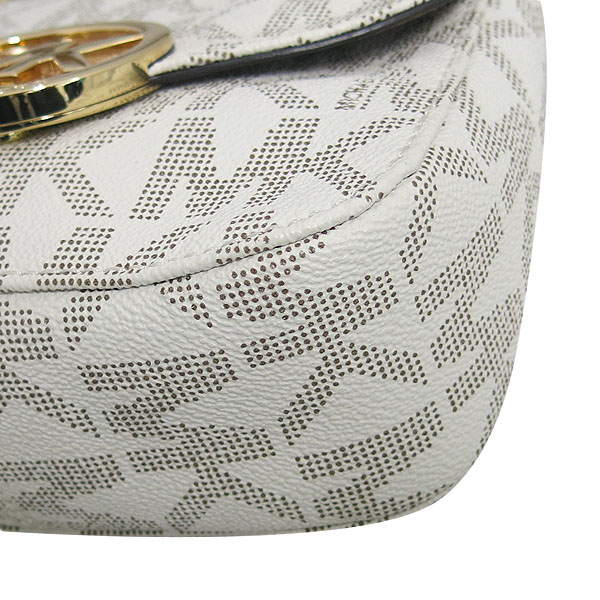 MICHAELKORS(����Ŭ�ھ) ���� �ΰ� ��� PVC �̴� ũ�ν��� [���빮��] �̹���4 - ���̺��� �߰���ǰ