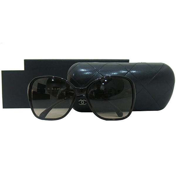 ����  ���۶�