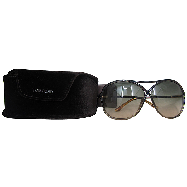 ������  ���۶�