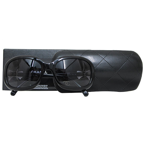 ����  ���۶�