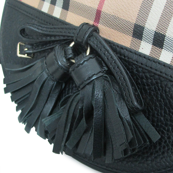 Burberry(������) ���� ���� ���̸��� üũ ȥ�� �׽� ��� ũ�ν��� [��õ��] �̹���3 - ���̺��� �߰���ǰ