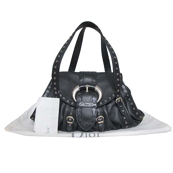 ���  �����