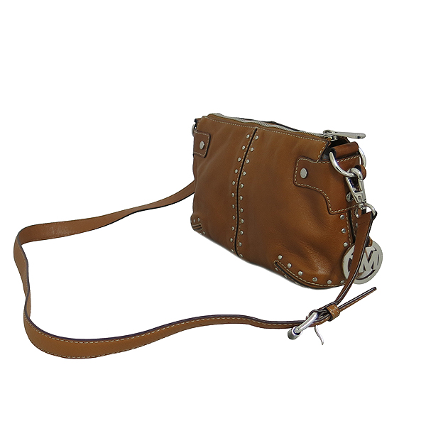 MICHAELKORS(����Ŭ�ھ) ���� ���� ������ ���͵� ��� ũ�ν��� [���빮��] �̹���2 - ���̺��� �߰���ǰ