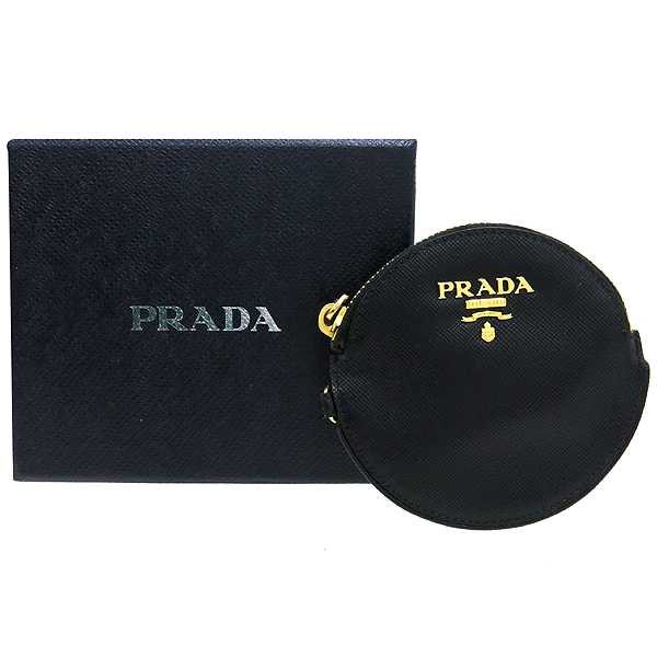 �����  ��������