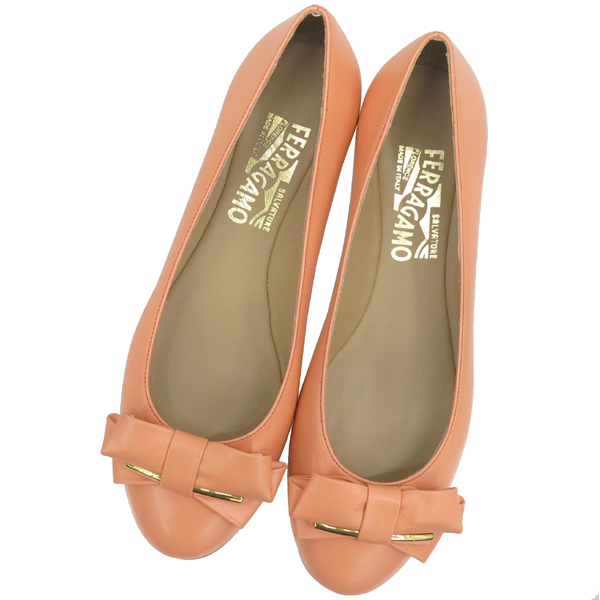 Ferragamo(��󰡸�) RUBIA ����Ʈ ������ �÷� ���� ��� ������ ���� �̹���6 - ���̺��� �߰���ǰ