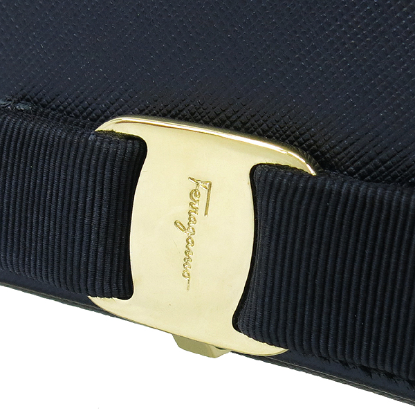 Ferragamo(��󰡸�) 22 A900 ���� �ٶ� ��� ���ǾƳ� ���� ������ �̹���2 - ���̺��� �߰���ǰ