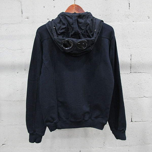 CP COMPANY(CP���۴�) 86K1952 ���̺� ������ ���� �ĵ� ¤�� ���� [���빮��] �̹���3 - ���̺��� �߰���ǰ