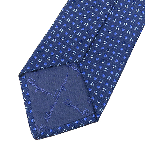 Ferragamo(��󰡸�) 100% ��ũ ��Ÿ�� �̹���3 - ���̺��� �߰���ǰ