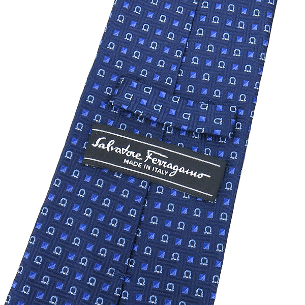 Ferragamo(��󰡸�) 100% ��ũ ��Ÿ�� �̹���4 - ���̺��� �߰���ǰ