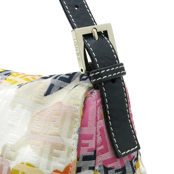 Fendi(���) 8BR001 FF�ΰ� �к긯 ����� �̹���3 - ���̺��� �߰���ǰ