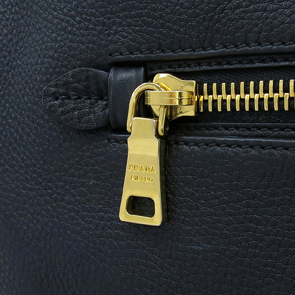 Prada(�����) BL0805 VIT.DAINO NERO �������� ����ΰ� ��Ʈ�� + �����Ʈ�� 2WAY �̹���4 - ���̺��� �߰���ǰ