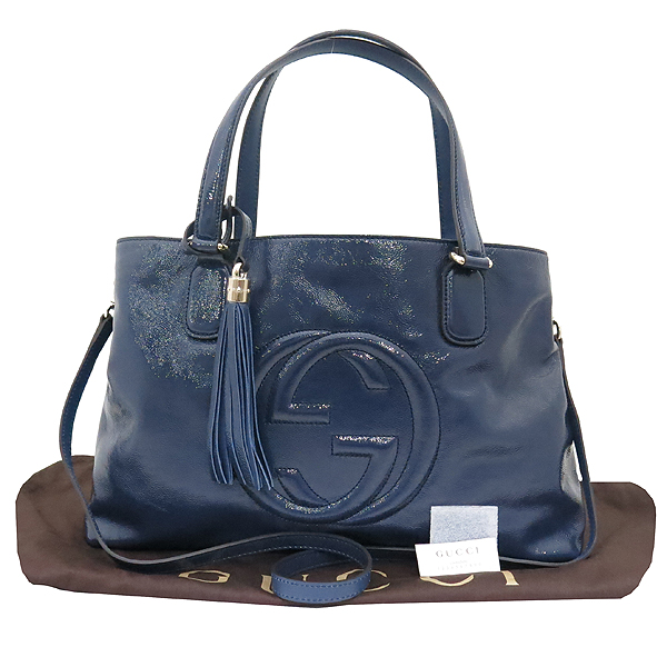 ����  �����