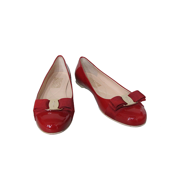 Ferragamo(��󰡸�) VARINA ���� ���̴�Ʈ �ٶ� ��� �÷� ���� [���빮��] �̹���2 - ���̺��� �߰���ǰ