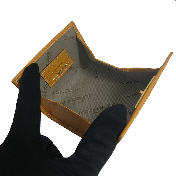 Ferragamo(��󰡸�) 22 2339 ���ο� ���� ��ġ�� ��� �������� [���빮��] �̹���3 - ���̺��� �߰���ǰ