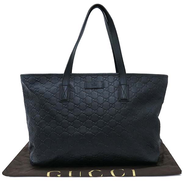 ����  �����