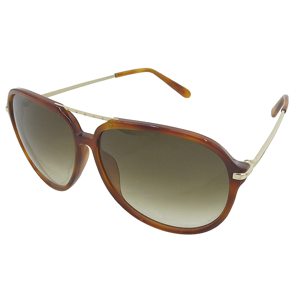 �����  ���۶�