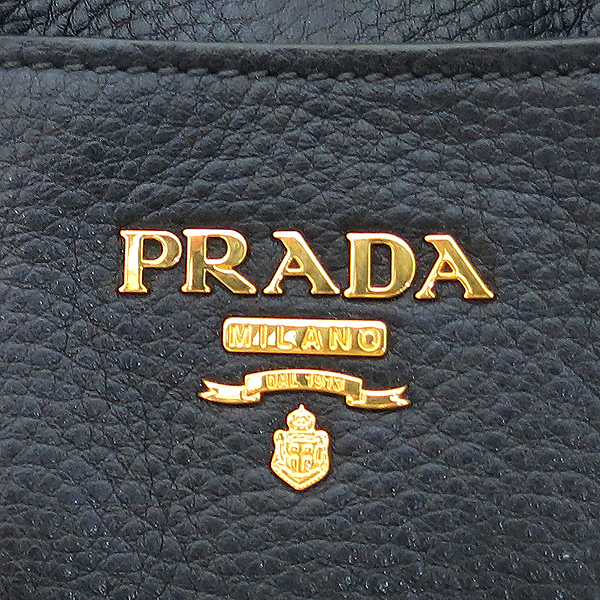 PRADA (�����) B4393M ���� �ΰ� ���  ���� VIT.DAINO (�۾�������) ��Ʈ�� + ��� ��Ʈ�� [�λ꼾�Һ���] �̹���4 - ���̺��� �߰���ǰ