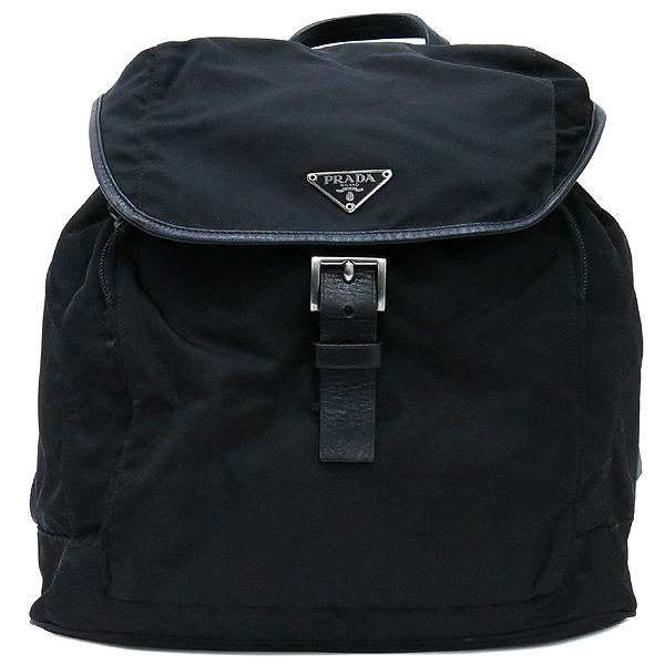 �����  ����