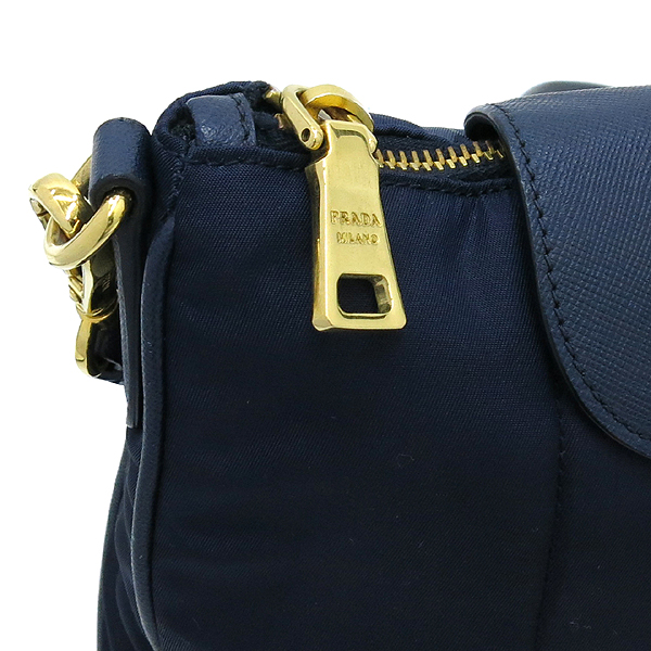 Prada(�����) TESSUTO SAFFIANO ���̺� �к긯 ���ǾƳ� ȥ�� �÷� ���� �ﰢ�ΰ� ũ�ν��� �̹���5 - ���̺��� �߰���ǰ