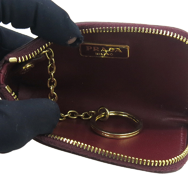 Prada(�����) SAFFIANO METAL ���ǾƳ� ���ǵ� ����ΰ� �������� ŰȦ�� �̹���4 - ���̺��� �߰���ǰ