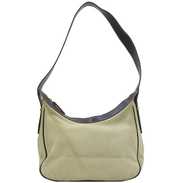 ������  �����