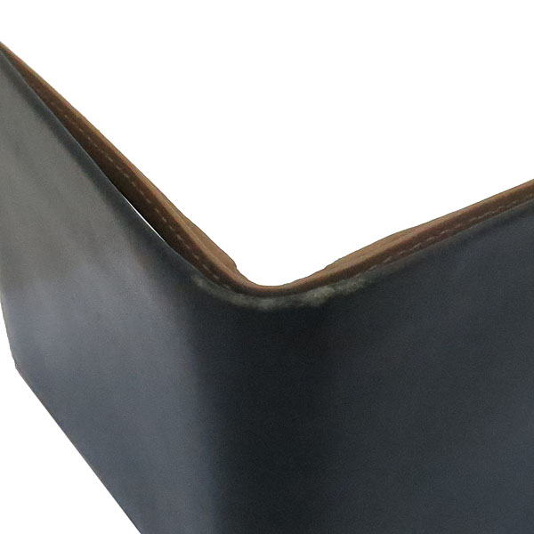 Ferragamo(��󰡸�) 66 8986 ���� ��Ƽġ ������ ������ [�λ꼾�Һ���] �̹���4 - ���̺��� �߰���ǰ