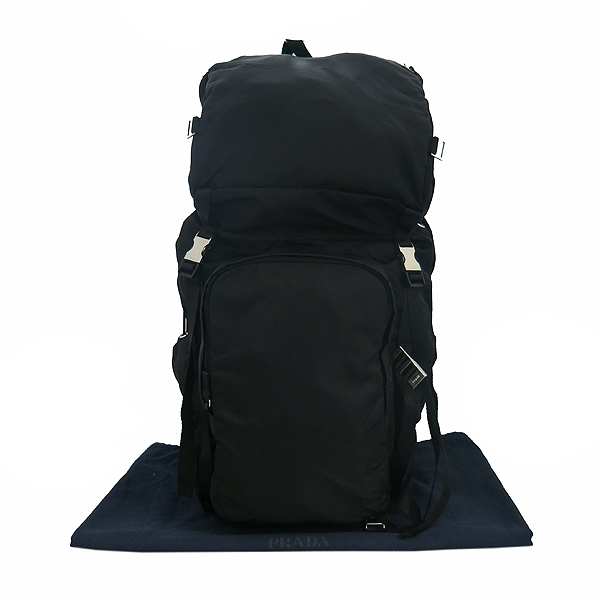 �����  ����