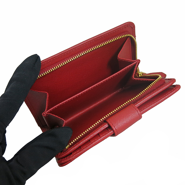 Prada(�����) 1M1225 ���� �ΰ� ��� ���� SAFFIANO(���ǾƳ�) ������ [���빮��] �̹���3 - ���̺��� �߰���ǰ