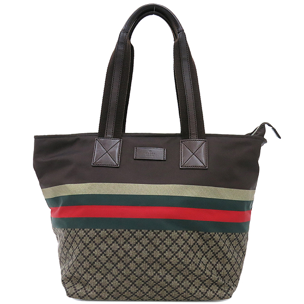 ����  �����