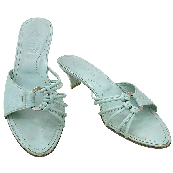 ����  ����