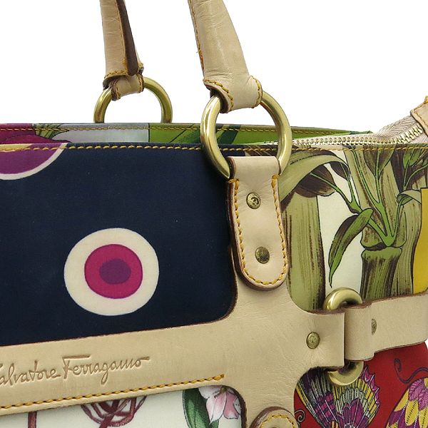 Ferragamo(��󰡸�) 21 6408 �к긯 ������ ���� Ʈ���� ����� �̹���3 - ���̺��� �߰���ǰ