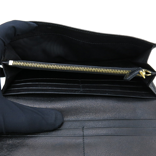 Prada(�����) �ж�� �к긯 ���� ���ǾƳ� ���� Ʈ���� ������ �̹���5 - ���̺��� �߰���ǰ