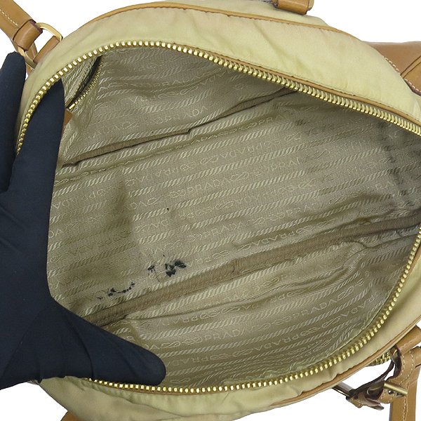 Prada(�����) �ﰢ�ΰ� ��� ������ �к긯 ���� ���� Ʈ���� ����� [��������] �̹���6 - ���̺��� �߰���ǰ