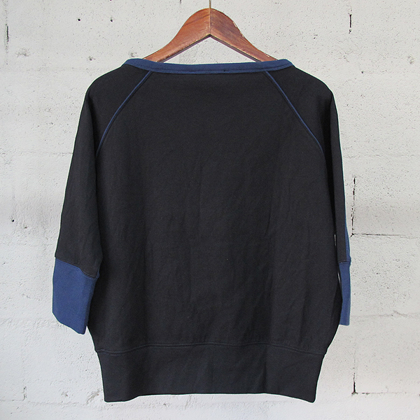 Calvin Klein(Ķ��Ŭ����) ���̺�+���� ������ ������ Ƽ���� [���빮��] �̹���3 - ���̺��� �߰���ǰ