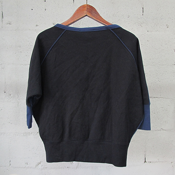 Calvin Klein(Ķ��Ŭ����) ���̺�+���� ������ ������ Ƽ���� [���빮��] �̹���3 - ���̺��� �߰���ǰ