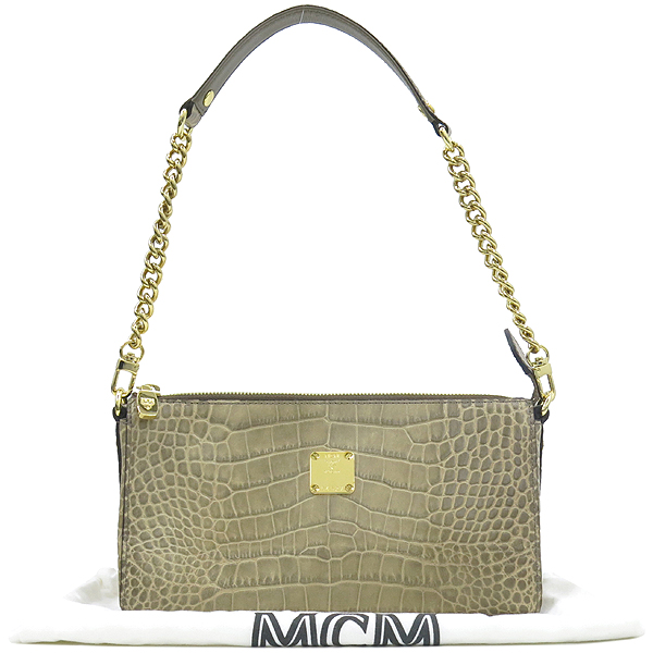 ������  �����