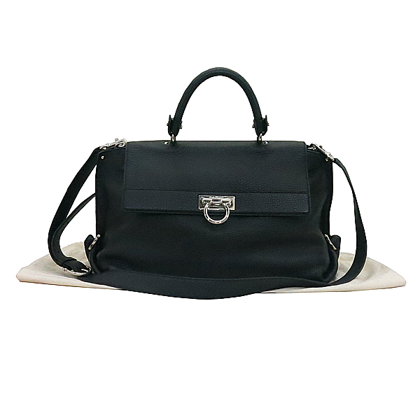 ��󰡸� ��ġ�� ���Ǿƹ� 