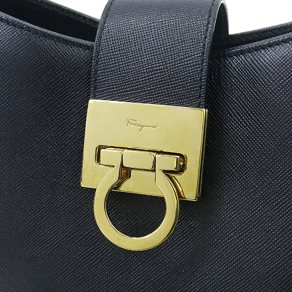 Ferragamo(��󰡸�)  21 0702 ���� ��ġ�� �ΰ� ��� ���ǾƳ� ���� ����� �̹���3 - ���̺��� �߰���ǰ