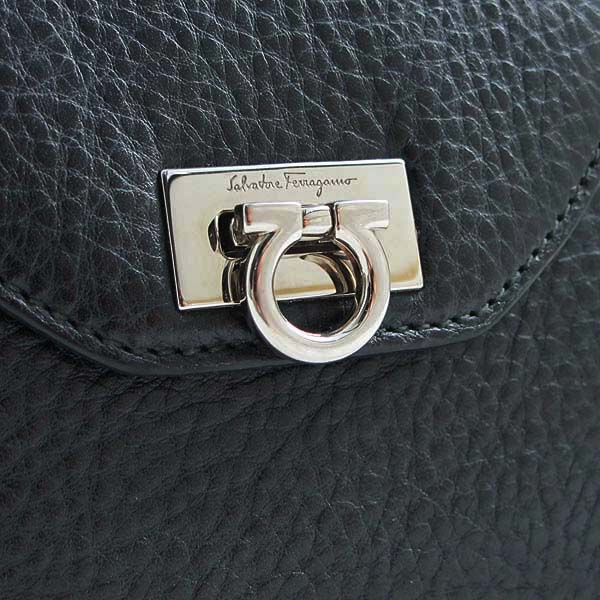 Ferragamo(��󰡸�) 22 4656 ���� ��ġ�� �������� ������ [��õ��] �̹���4 - ���̺��� �߰���ǰ