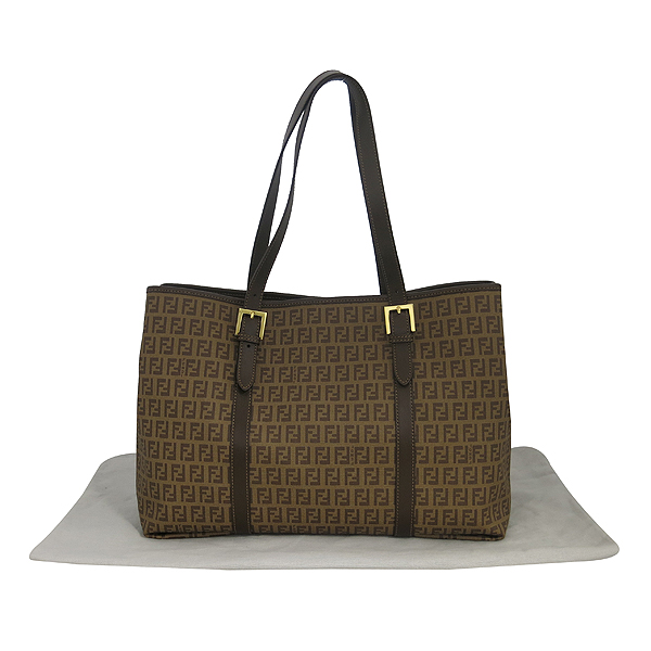 ���  �����